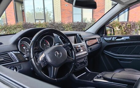 Mercedes-Benz GL-Класс, 2013 год, 3 000 000 рублей, 15 фотография