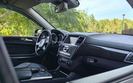 Mercedes-Benz GL-Класс, 2013 год, 3 000 000 рублей, 17 фотография