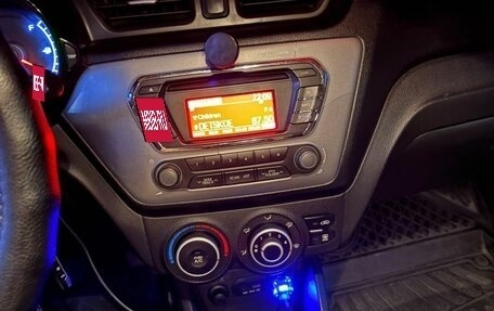 KIA Rio III рестайлинг, 2012 год, 600 000 рублей, 7 фотография