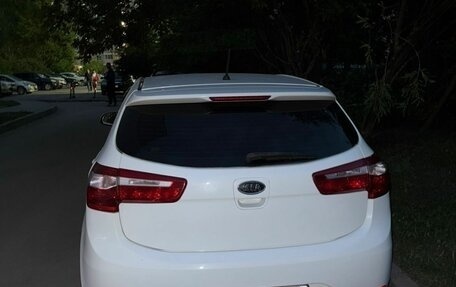 KIA Rio III рестайлинг, 2012 год, 600 000 рублей, 8 фотография