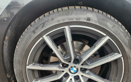 BMW 3 серия, 2019 год, 2 450 000 рублей, 14 фотография