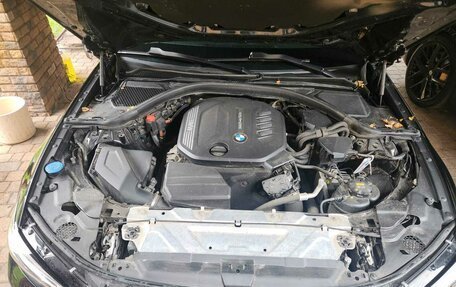 BMW 3 серия, 2019 год, 2 450 000 рублей, 19 фотография