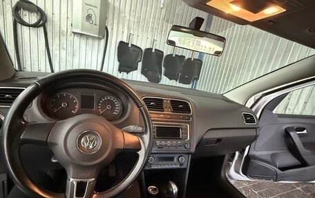Volkswagen Polo VI (EU Market), 2014 год, 850 000 рублей, 7 фотография
