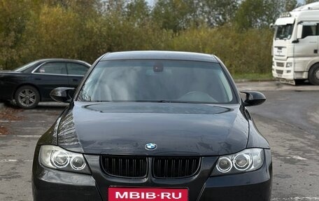 BMW 3 серия, 2007 год, 715 000 рублей, 1 фотография