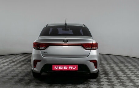 KIA Rio IV, 2018 год, 1 390 000 рублей, 6 фотография