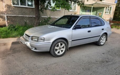 Toyota Corolla, 2001 год, 320 000 рублей, 2 фотография
