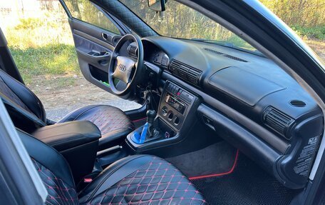 Audi A4, 1995 год, 250 000 рублей, 10 фотография
