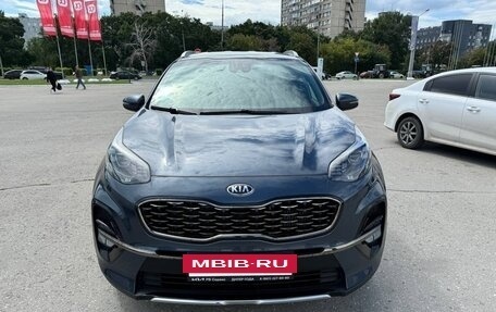 KIA Sportage IV рестайлинг, 2018 год, 2 550 000 рублей, 3 фотография