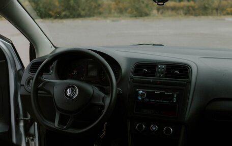 Volkswagen Polo VI (EU Market), 2016 год, 570 000 рублей, 5 фотография