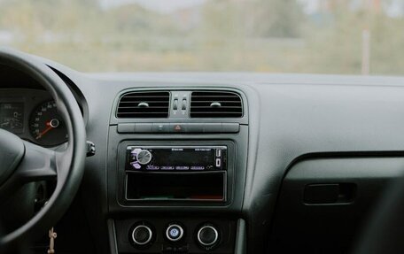 Volkswagen Polo VI (EU Market), 2016 год, 570 000 рублей, 8 фотография