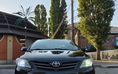 Toyota Corolla, 2011 год, 850 000 рублей, 3 фотография