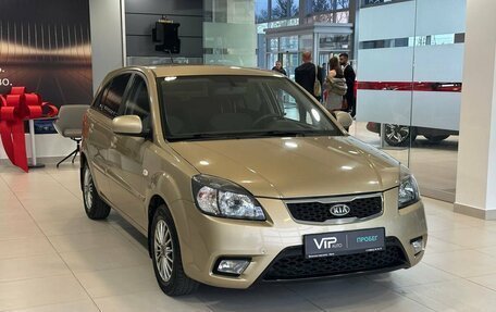 KIA Rio II, 2011 год, 975 000 рублей, 3 фотография