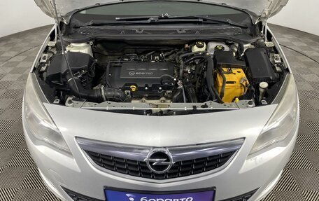 Opel Astra J, 2011 год, 795 000 рублей, 4 фотография