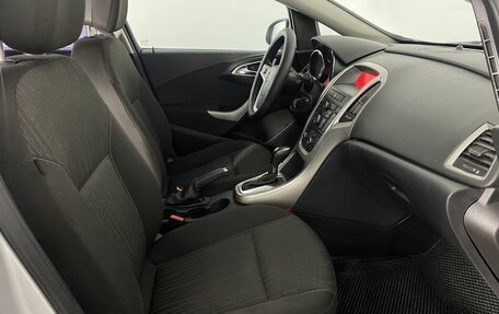 Opel Astra J, 2011 год, 795 000 рублей, 13 фотография
