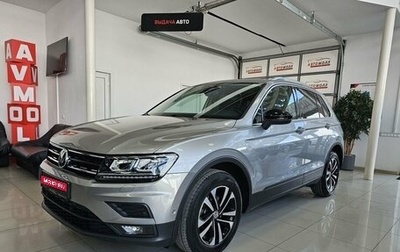 Volkswagen Tiguan II, 2019 год, 2 849 000 рублей, 1 фотография