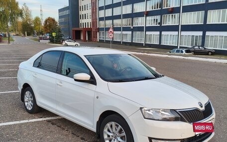 Skoda Rapid I, 2015 год, 1 050 000 рублей, 5 фотография