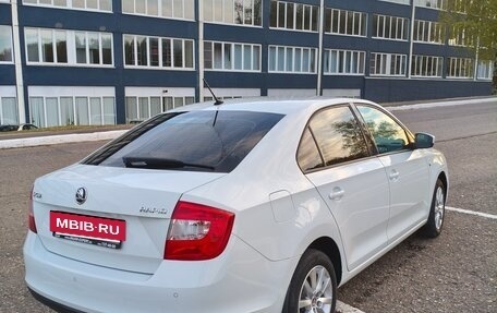 Skoda Rapid I, 2015 год, 1 050 000 рублей, 12 фотография