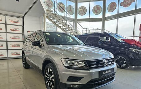 Volkswagen Tiguan II, 2019 год, 2 849 000 рублей, 5 фотография
