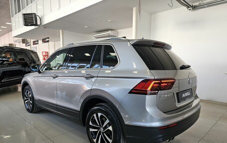Volkswagen Tiguan II, 2019 год, 2 849 000 рублей, 7 фотография