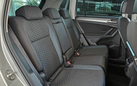 Volkswagen Tiguan II, 2019 год, 2 849 000 рублей, 19 фотография