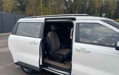 KIA Carnival, 2024 год, 6 950 000 рублей, 12 фотография
