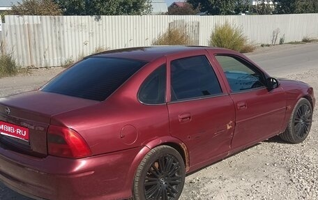 Opel Vectra B рестайлинг, 1999 год, 135 000 рублей, 3 фотография