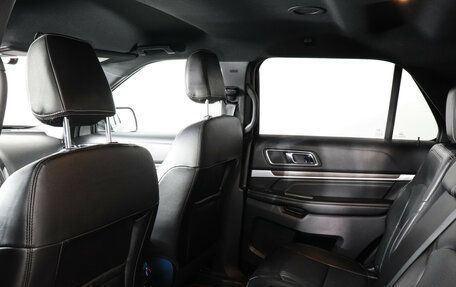 Ford Explorer VI, 2018 год, 2 747 000 рублей, 12 фотография