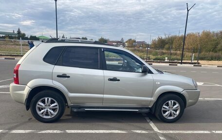 Hyundai Tucson III, 2008 год, 850 000 рублей, 5 фотография