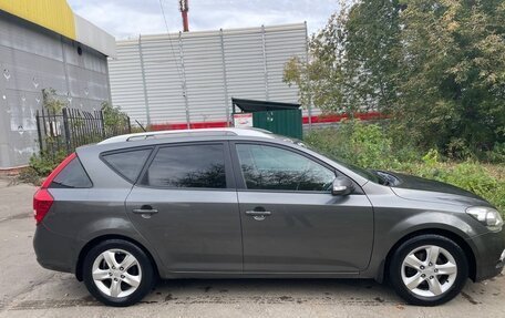 KIA cee'd I рестайлинг, 2010 год, 900 000 рублей, 6 фотография