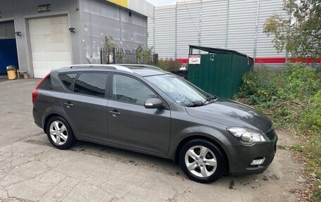 KIA cee'd I рестайлинг, 2010 год, 900 000 рублей, 7 фотография