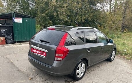 KIA cee'd I рестайлинг, 2010 год, 900 000 рублей, 5 фотография