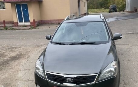 KIA cee'd I рестайлинг, 2010 год, 900 000 рублей, 8 фотография
