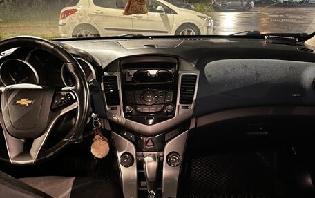 Chevrolet Cruze II, 2012 год, 620 000 рублей, 5 фотография