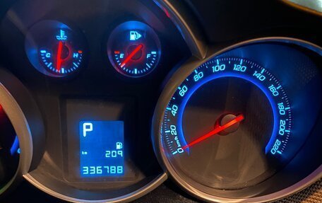 Chevrolet Cruze II, 2012 год, 620 000 рублей, 8 фотография
