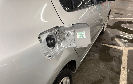 Renault Logan II, 2015 год, 670 000 рублей, 11 фотография