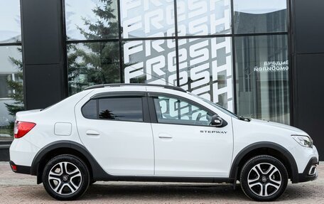 Renault Logan II, 2022 год, 1 375 000 рублей, 5 фотография
