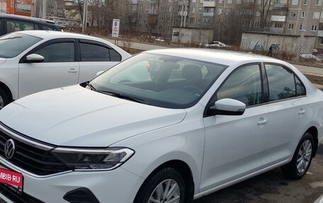 Volkswagen Polo VI (EU Market), 2021 год, 1 600 000 рублей, 2 фотография