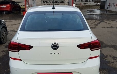 Volkswagen Polo VI (EU Market), 2021 год, 1 600 000 рублей, 4 фотография