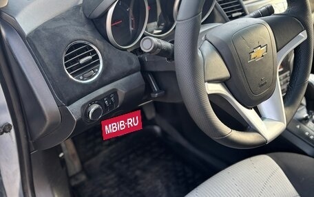 Chevrolet Cruze II, 2011 год, 550 000 рублей, 8 фотография