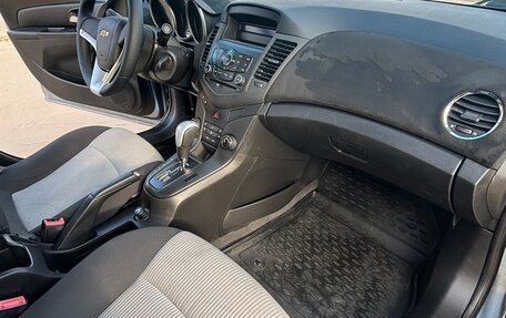 Chevrolet Cruze II, 2011 год, 550 000 рублей, 12 фотография