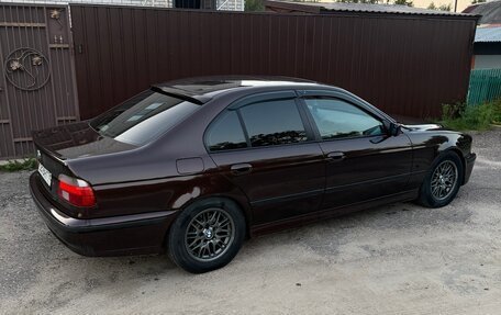 BMW 5 серия, 1997 год, 550 000 рублей, 3 фотография