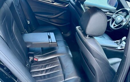 BMW 5 серия, 2018 год, 2 310 000 рублей, 8 фотография