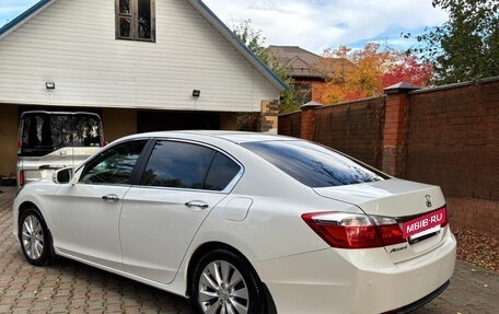 Honda Accord IX рестайлинг, 2013 год, 1 690 000 рублей, 3 фотография