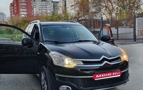 Citroen C-Crosser, 2010 год, 1 040 000 рублей, 2 фотография