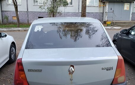 Renault Logan I, 2006 год, 130 000 рублей, 3 фотография