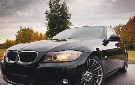 BMW 3 серия, 2011 год, 1 300 000 рублей, 3 фотография