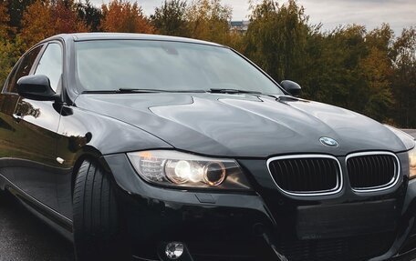 BMW 3 серия, 2011 год, 1 300 000 рублей, 12 фотография