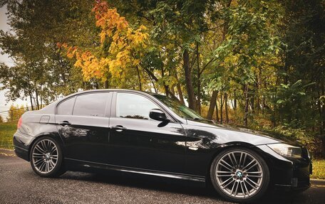 BMW 3 серия, 2011 год, 1 300 000 рублей, 4 фотография