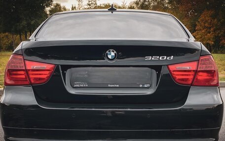 BMW 3 серия, 2011 год, 1 300 000 рублей, 18 фотография