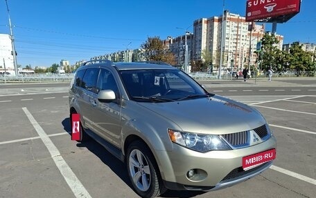 Mitsubishi Outlander III рестайлинг 3, 2008 год, 980 000 рублей, 1 фотография